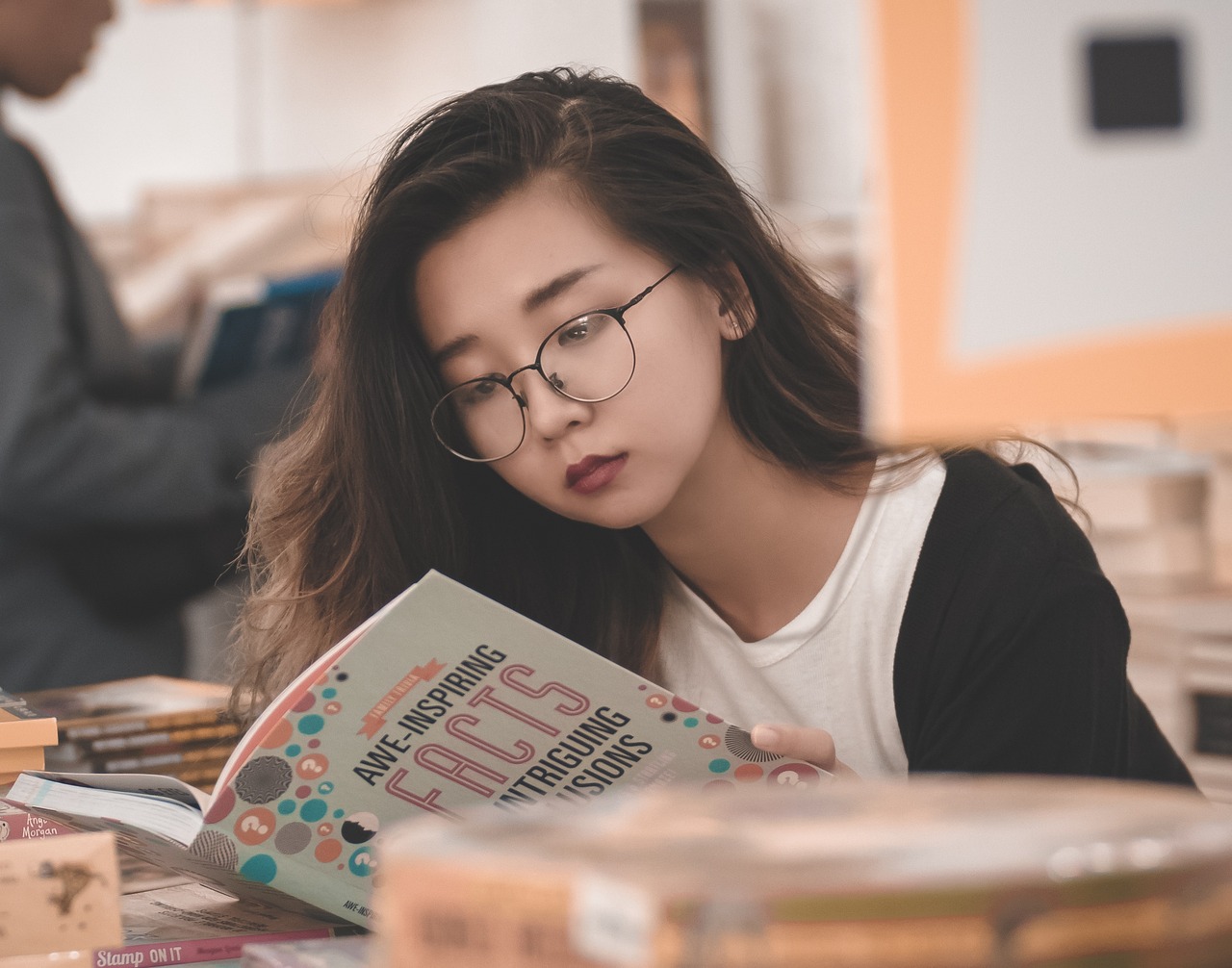 十二年后，女儿的勇气——女生分手后生子，终诉男方